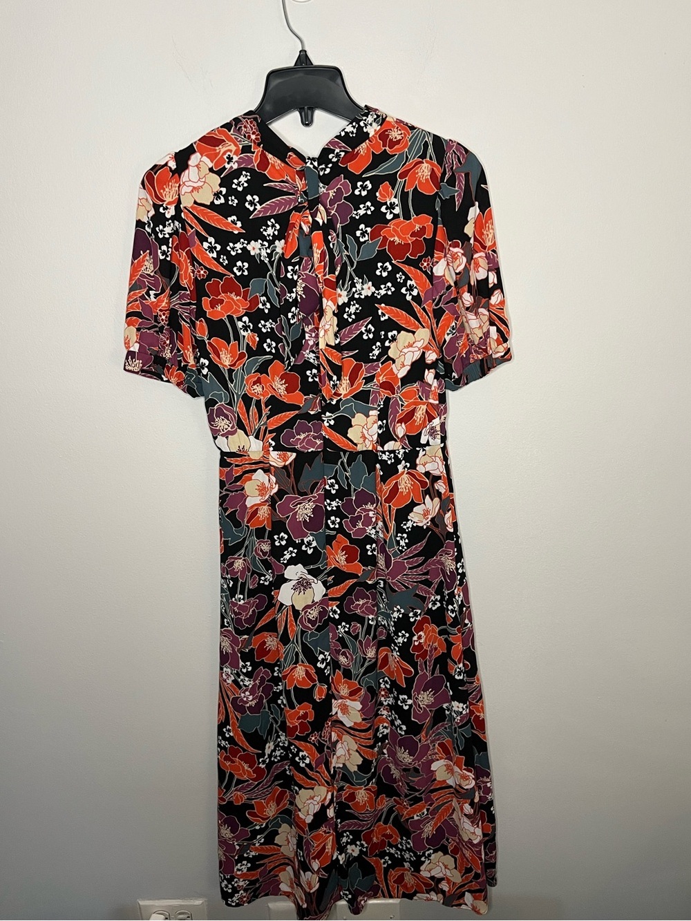 Julia Jordan Puff Sleeve Midi Dress Black with Orange & Purple Floral Print S2 - Picture 6 of 16